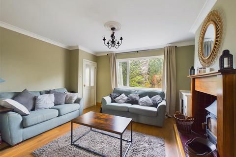 3 Eastfield, Rillington, Malton, YO17 8JN
