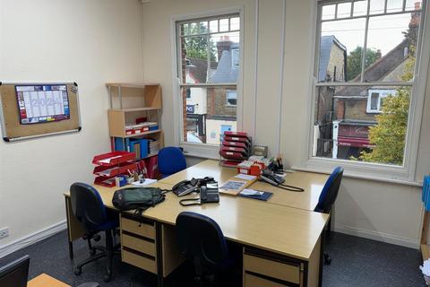 Office to rent, Queens Road, Buckhurst Hill