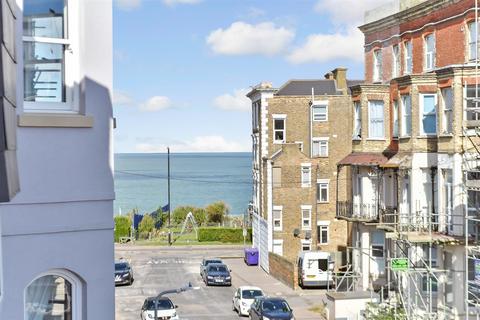 1 bedroom flat for sale, Edgar Road, Cliftonville, Margate, Kent