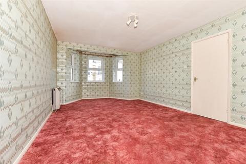 1 bedroom flat for sale, Edgar Road, Cliftonville, Margate, Kent