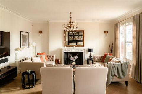 Cadogan Court, Draycott Avenue, Chelsea, SW3