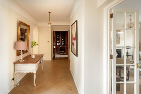 undefined, Cadogan Court, Draycott Avenue, Chelsea, SW3