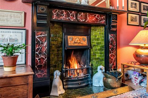 19 Dunrobin Place, Edinburgh, EH3 5HZ