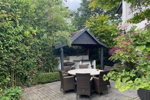 Waterside Lodge Waterside, Radlett, WD7 7DY