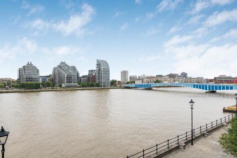 2 bedroom duplex for sale, Riverwalk, Central Avenue SW6