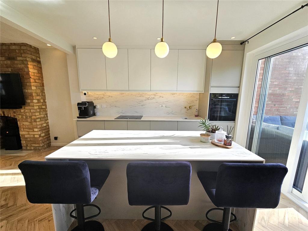 Picture No. 09