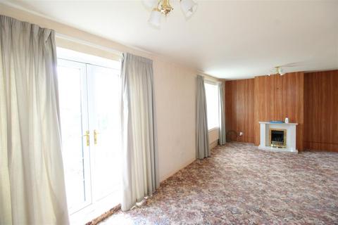 2 bedroom end of terrace house for sale, Tweed Grove, Newcastle Upon Tyne NE15