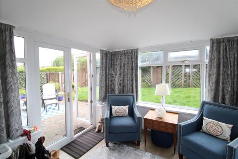 3 bedroom detached house for sale, Sanderling Close, Tyne And Wear NE40