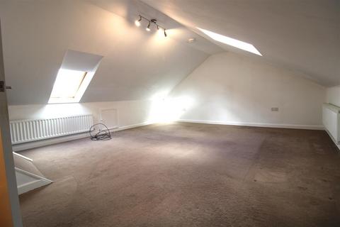 26 Arnside Walk, Newcastle Upon Tyne, NE5 1DY