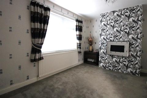 2 bedroom semi-detached house for sale, Westlands, Newcastle Upon Tyne NE5