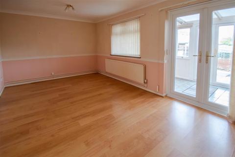 3 bedroom terraced house for sale, Betony Walk, Haverhill CB9