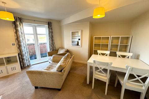 2 bedroom flat for sale, Main Street, Dickens Heath, Shirley, Solihull, B90