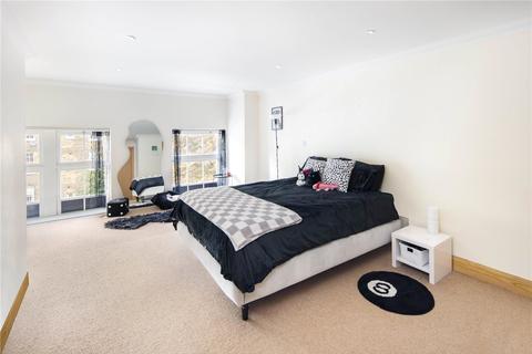 3 bedroom flat for sale, Mulberry Court, 1 School Mews, London, E1