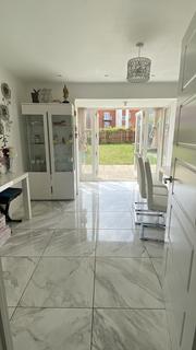 4 bedroom semi-detached house to rent, Weldon Road, Ebbsfleet Valley DA10