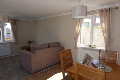 2 bedroom park home for sale, York, North Yorkshire, YO41