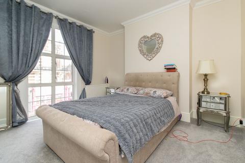 3 bedroom flat for sale, Northdown Road, Margate, CT9