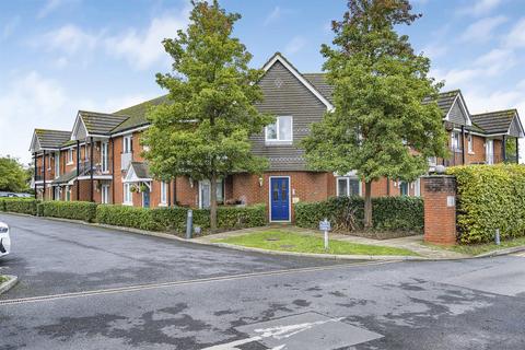 2 bedroom apartment for sale, Victoria Road, Marlow