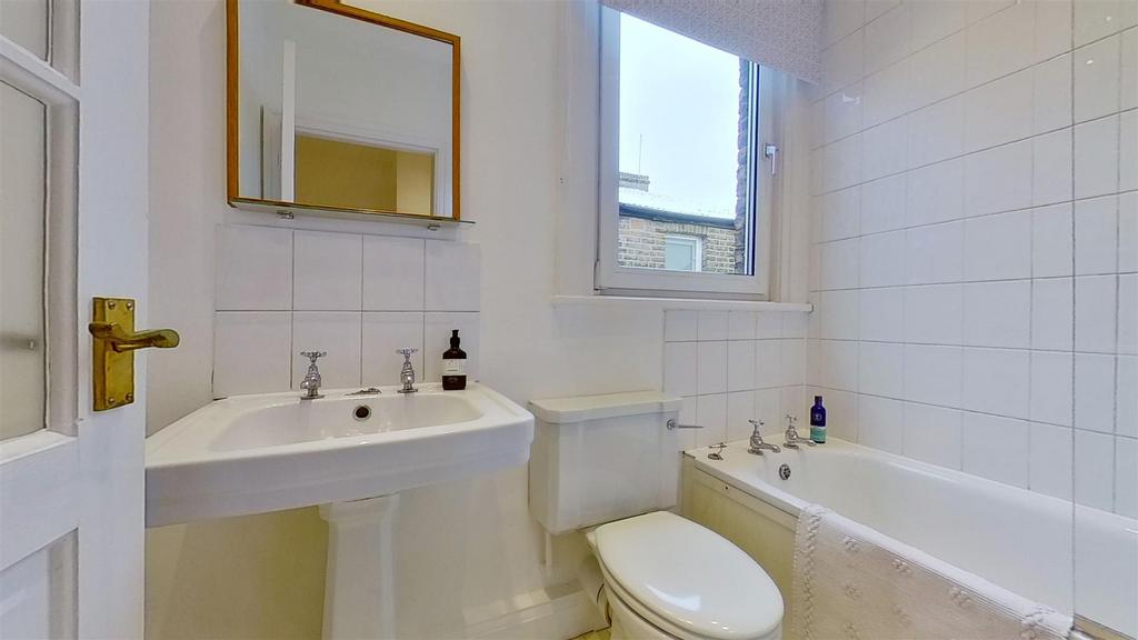 Mellison-Road-Tooting-SW17-02092021 173241.jpg