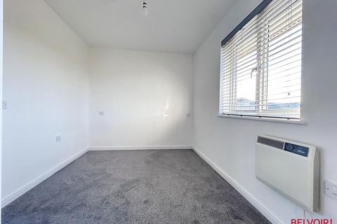 8d Banyard Close, Cheltenham, GL51 7SX