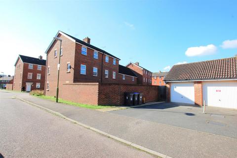 4 bedroom townhouse for sale, Errington Close, Hatfield