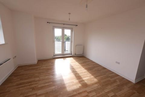 2 bedroom flat for sale, Heron Way, Harwich