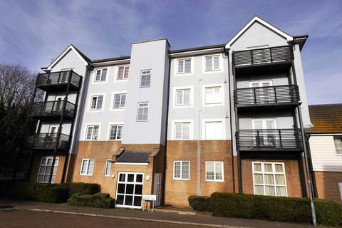 2 bedroom flat for sale, Heron Way, Harwich