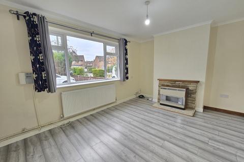 2 bedroom semi-detached house to rent, Chesford Road, Luton, LU2