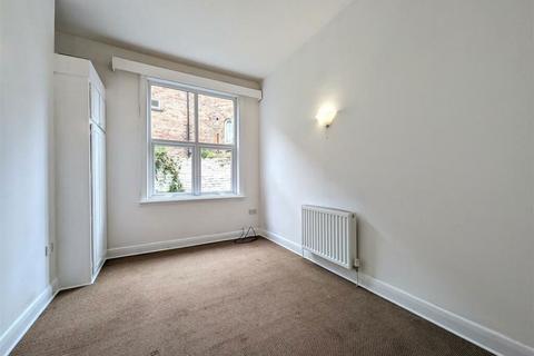 2 bedroom flat for sale, 9-10 The Crescent, Scarborough, North Yorkshire, YO11 2PW