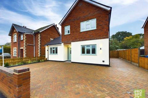 4 bedroom detached house for sale, Branksome Hill Road, College Town, Sandhurst, Berkshire, GU47