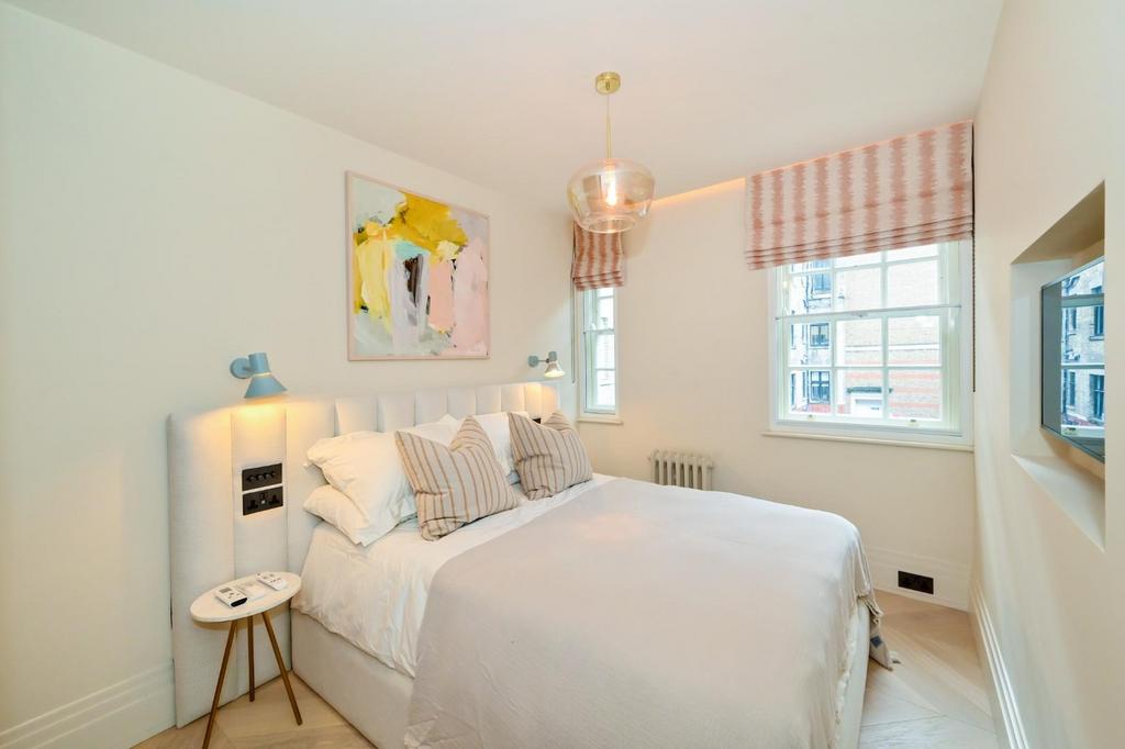 6-96-New-Cavendish-Street (15).JPG