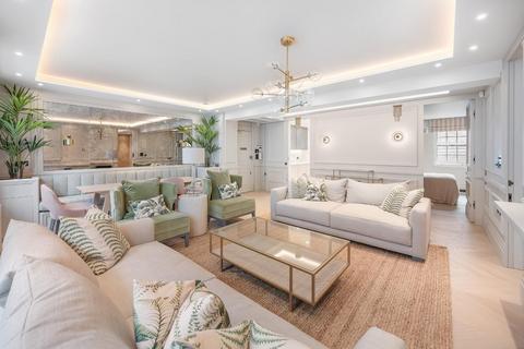 2 bedroom flat for sale, New Cavendish Street, Marylebone
