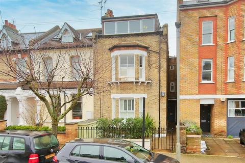 2 bedroom flat to rent, Brodrick Road Wandsworth Common
