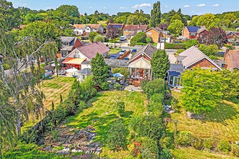 3 bedroom link detached house for sale, Church Road, West Hanningfield, Chelmsford, Essex, CM2