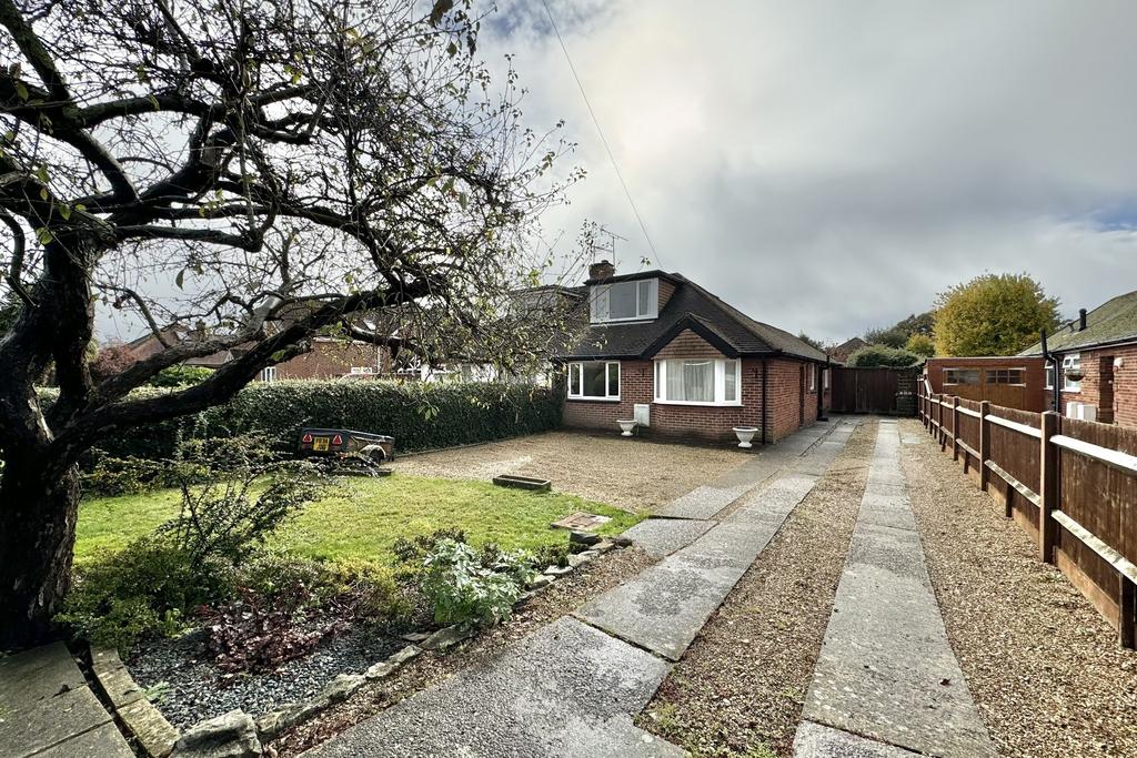 Home Rule Road, Locks Heath 3 bed semidetached bungalow for sale £