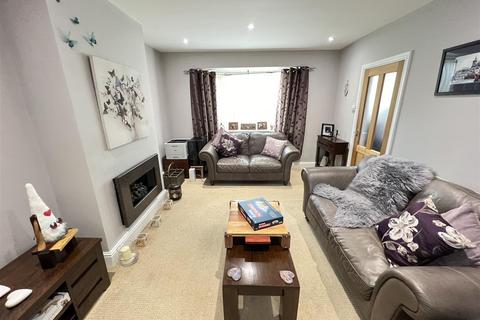 15 Bentley Road, Wirral, CH61 9QB