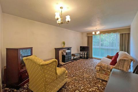 2 bedroom flat for sale, Lawton Court, CHAPEL ASH