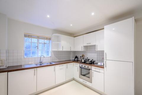 2 bedroom flat to rent, Fulham Road, Chelsea, London, SW3