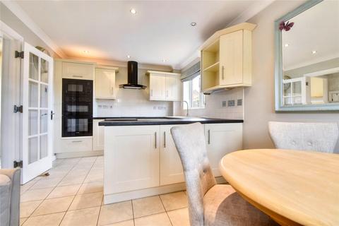 3 bedroom detached house for sale, Pear Tree Way, Worcester WR7