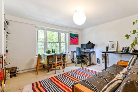 1 bedroom flat for sale, Ferdinand Street, Chalk Farm, London, NW1