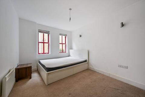 1 bedroom flat to rent, Quaker Street, E1, Spitalfields, London, E1