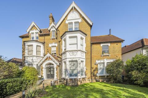 2 bedroom flat for sale, Bromley Road, Beckenham