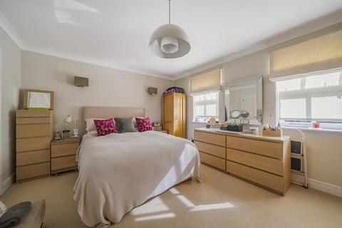 4 bedroom terraced house for sale, Streamline Mews, East Dulwich