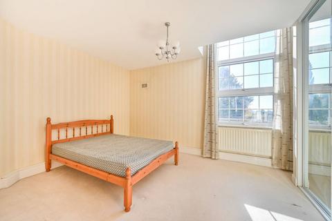 2 bedroom flat for sale, Brook Road, Gladstone Park, London, NW2