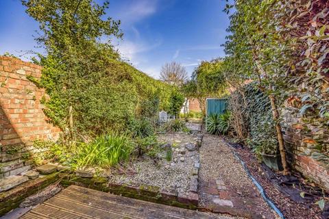 3 bedroom end of terrace house for sale, Gloucester View, Southsea