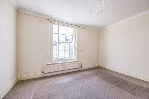 3 bedroom end of terrace house for sale, Gloucester View, Southsea