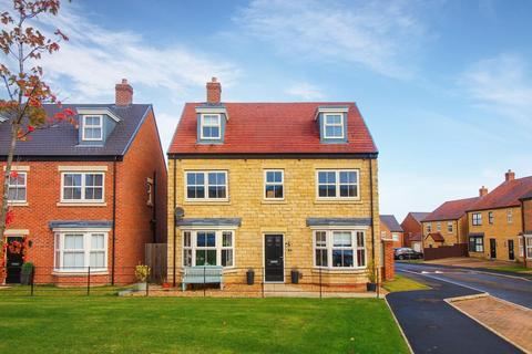 5 bedroom detached house to rent, Tilley Lane, Backworth, Newcastle Upon Tyne