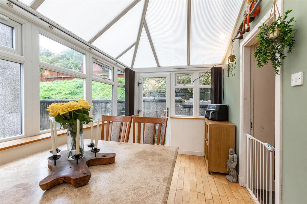 88 Glendinning Terrace Galashiels 15.JPG