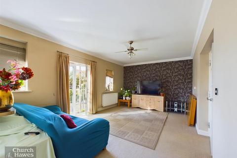 2 bedroom apartment for sale, D'arcy Court, Maldon