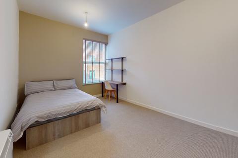 3 bedroom flat to rent, Hyde Terrace, Leeds LS2