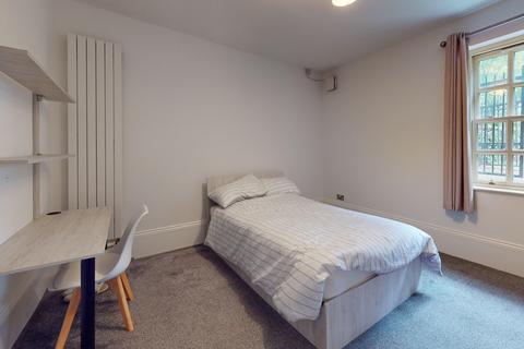 2 bedroom flat to rent, Buckingham House, Leeds LS6